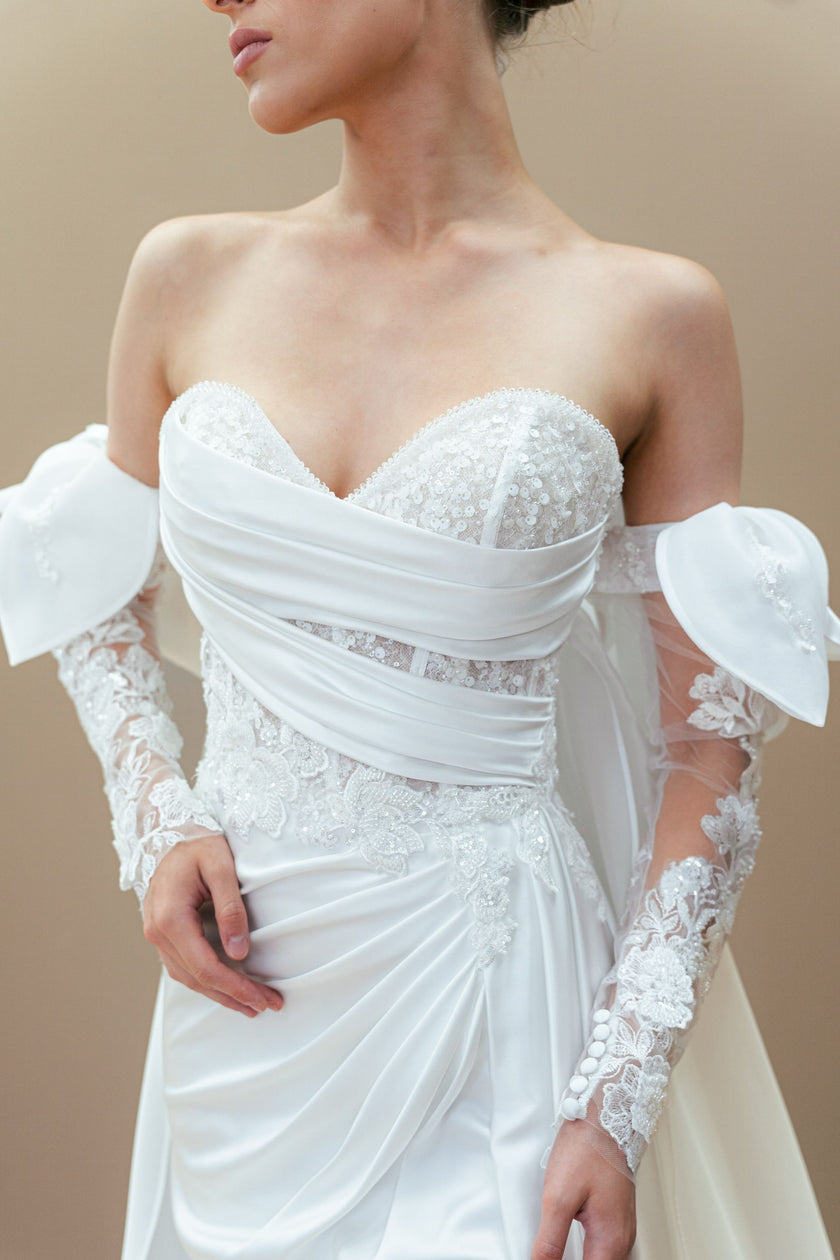 DC25.19 RAFFAELLA CARRA'