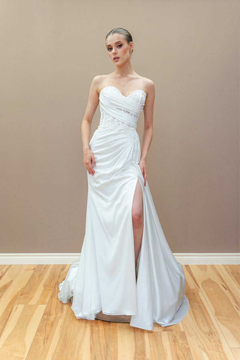 DC25.19 RAFFAELLA CARRA'