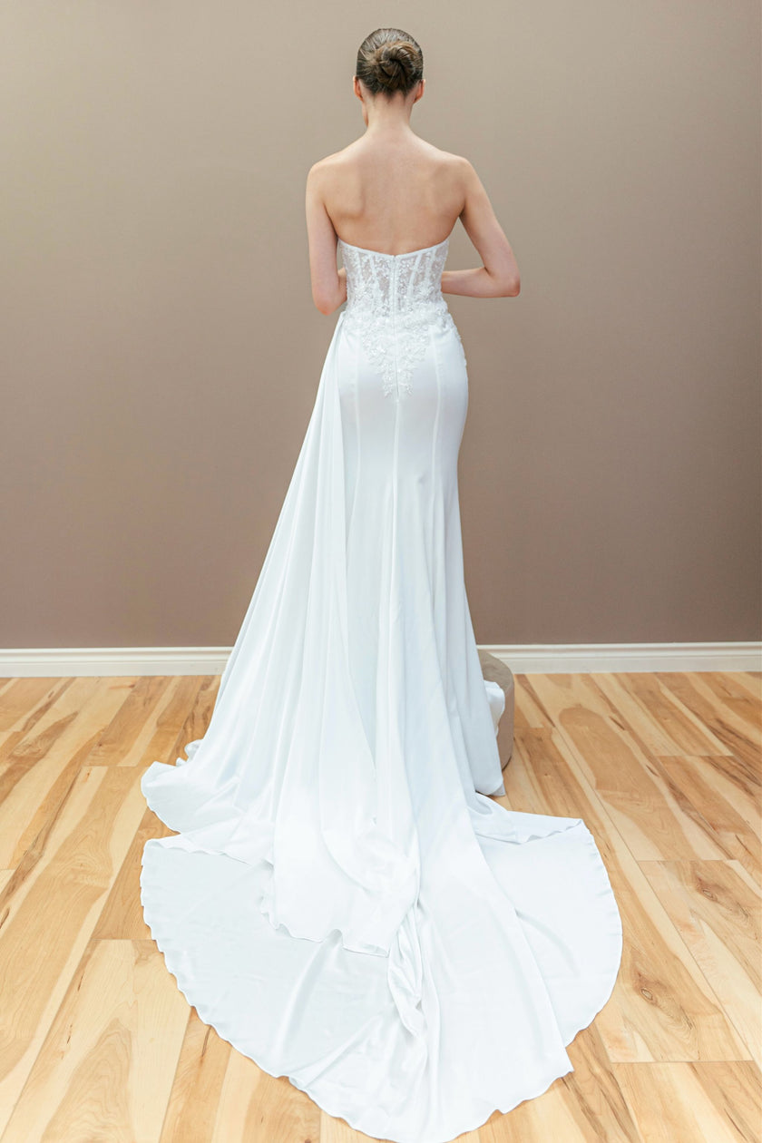 DC25.19 RAFFAELLA CARRA'