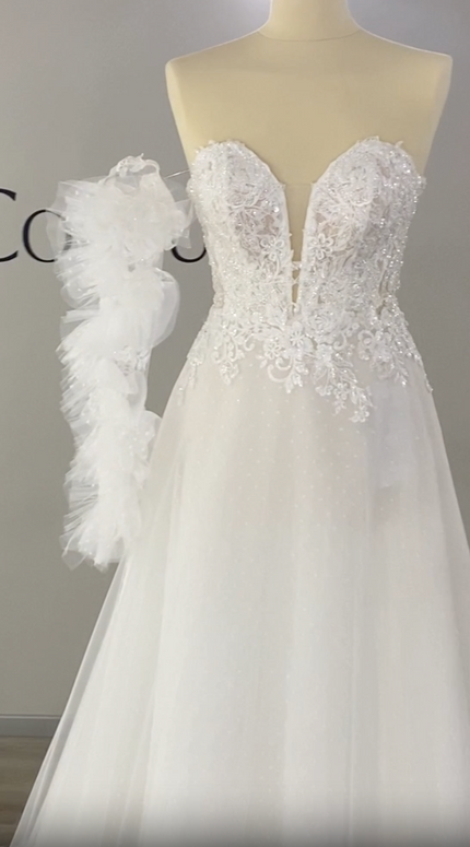 Petite Wedding Gowns 